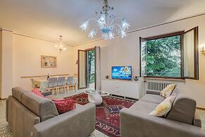 Villa Alberti 900m From Garda Lake