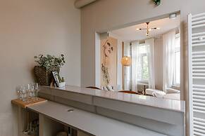 Cozy Apartment in Antwerps Shopping District