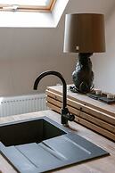 Chic Rooftop Apartment in Antwerp s Shopping hub