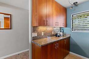 Royal Mauian, #207 2 Bedroom Condo