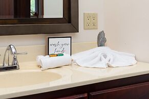 Coco View Canal Lot 18 Private Home 3 Bedroom Home