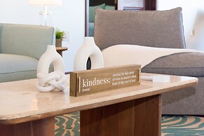 Coco View Canal Lot 18 Private Home 3 Bedroom Home