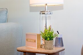 Coco View Canal Lot 18 Private Home 3 Bedroom Home