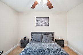 Charming Family Retreat With Spacious Yard 3 Bedroom Home