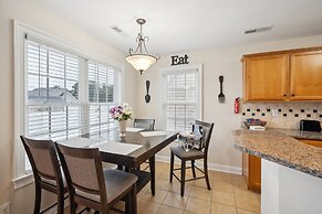 Charming Family Retreat With Spacious Yard 3 Bedroom Home