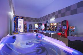 Phoenix Ii 2045 2 Bedroom Condo