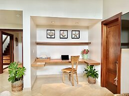 Hale Aku 4 Bedroom Home