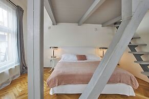 Wenceslas Square Residence