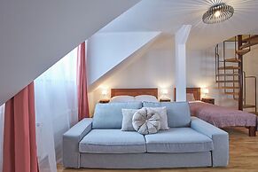 Wenceslas Square Residence