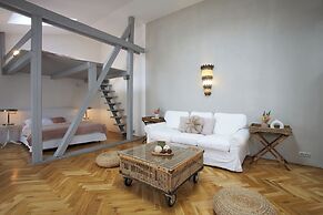 Wenceslas Square Residence