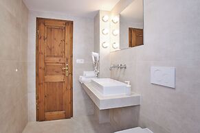 Wenceslas Square Residence