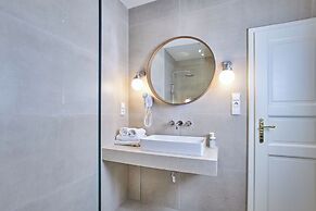 Wenceslas Square Residence