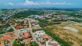 Beautiful 4BR 3BA Villa w Private Pool Jacuzzi