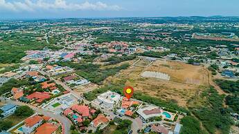 Beautiful 4BR 3BA Villa w Private Pool Jacuzzi