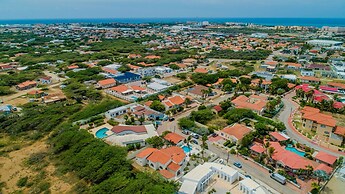 Beautiful 4BR 3BA Villa w Private Pool Jacuzzi