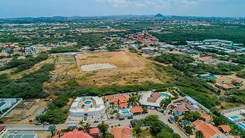 Beautiful 4BR 3BA Villa w Private Pool Jacuzzi