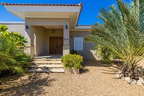 Amazing 4BR 3BA Villa Palm Beach w NEW Pool