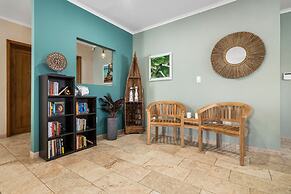 Amazing 4BR 3BA Villa Palm Beach w NEW Pool