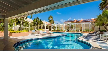 Across From Beach 1br- Sunset Suite Malmokbeach