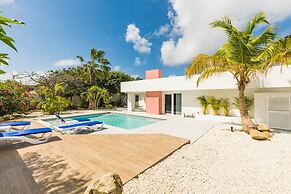 Boca Catalina 2bd 2bt Apt 1