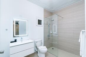 1 MIN Walk 2 Arashi Beach Suite w Roofdeck Pool