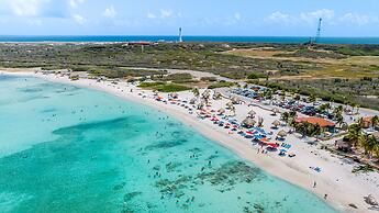 1 MIN Walk 2 Arashi Beach Suite w Roofdeck Pool