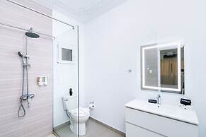 1 MIN Walk 2 Arashi Beach Suite w Roofdeck Pool