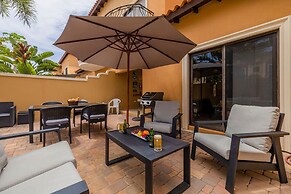 Beautiful Gold Coast Gem Pools Tennis Gym