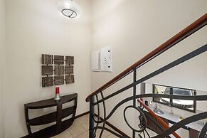 Beautiful Gold Coast Gem Pools Tennis Gym