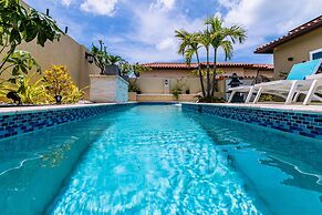 Luxury New 5 Location Pool Outdoor Kitchen