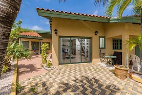 NEW 2BR 2BA Gated Community w Pool Palm Beach