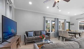 NEW 2BR 2BA Gated Community w Pool Palm Beach