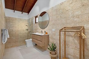 Buddha House 5 5 Palapa Suite Pool in Palm Beach