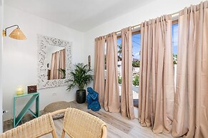 Buddha House 5 5 Palapa Suite Pool in Palm Beach