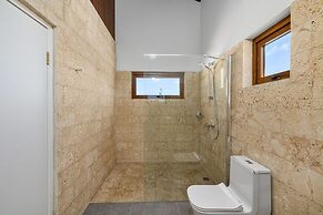 Buddha House 5 5 Palapa Suite Pool in Palm Beach