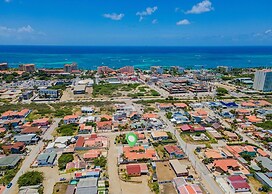 Colonial Modern Villa Sleep 14-pool Palapa Court