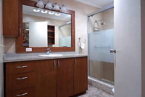 Large Villa-pool-6 Room-sleeps 14-nearby Marriott