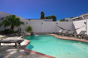 Large Villa-pool-6 Room-sleeps 14-nearby Marriott