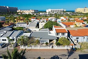 Large Villa-pool-6 Room-sleeps 14-nearby Marriott