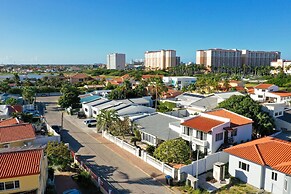 Large Villa-pool-6 Room-sleeps 14-nearby Marriott