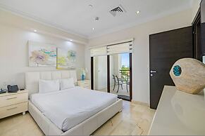 Fantastic 1BR Condo w Amazing Views Amenities