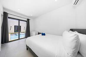 Brand NEW Villa Central Location Private Pool