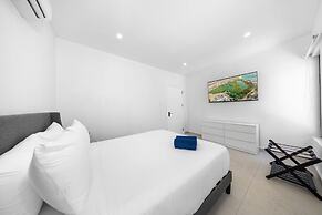 Brand NEW Villa Central Location Private Pool