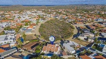 Charming Cozy Studio With Patio Near the Beach