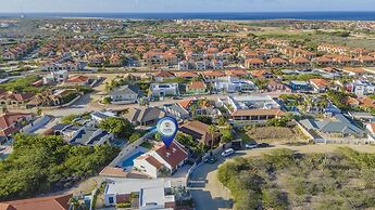 Charming Cozy Studio With Patio Near the Beach