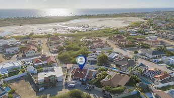 Charming Cozy Studio With Patio Near the Beach