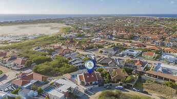 Charming Cozy Studio With Patio Near the Beach