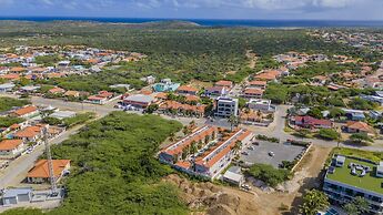 Charming Condo in Prime Location Wacamaya Condos