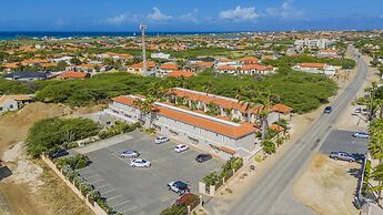 Charming Condo in Prime Location Wacamaya Condos