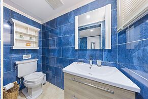 Charming Condo in Prime Location Wacamaya Condos